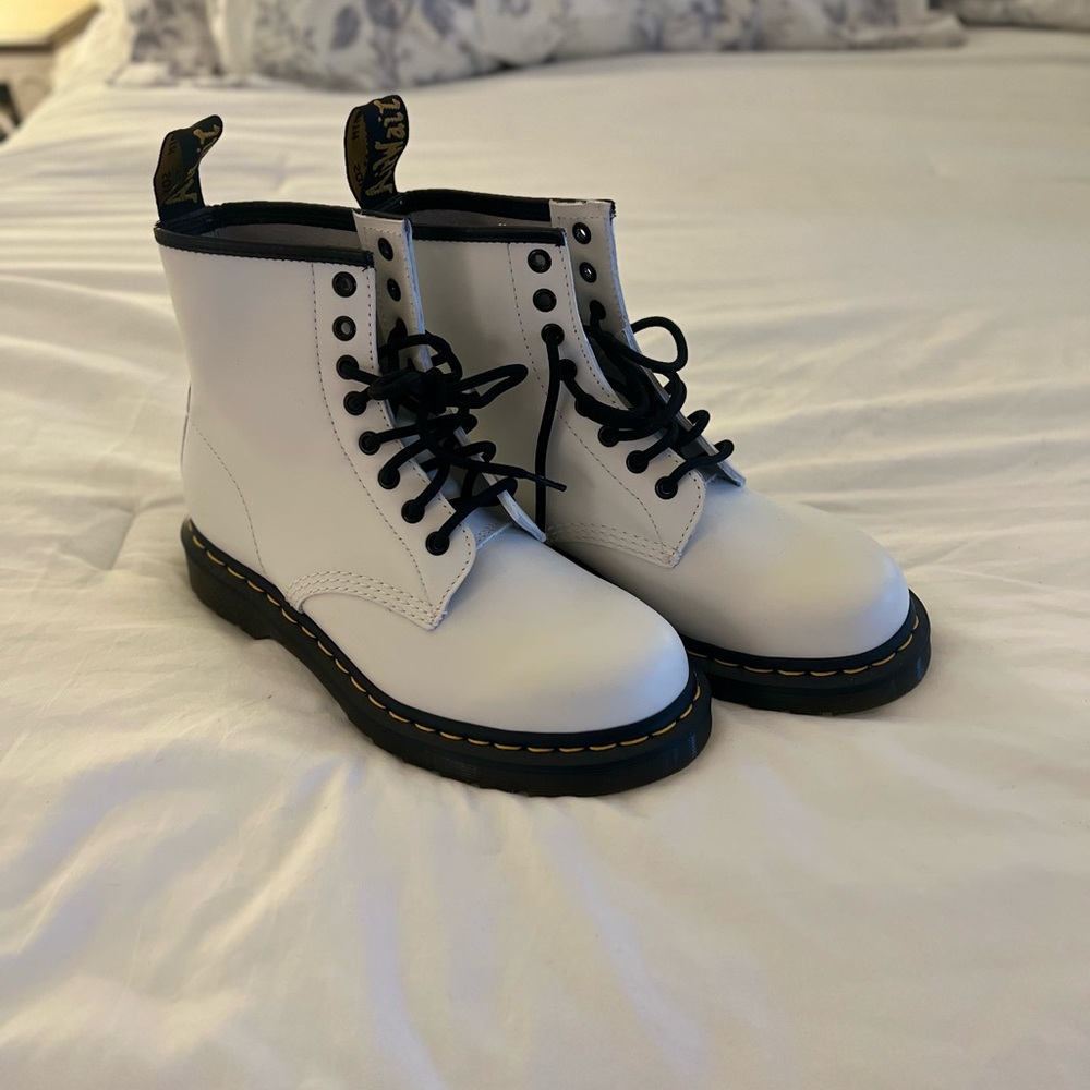 Dr. Martens White Combat Boots with Lace-Up Design and Thick Rubber Sole